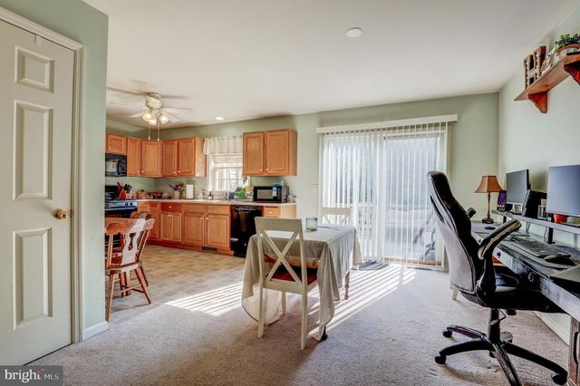 106 BATTENS CIR, Leola, PA 17540