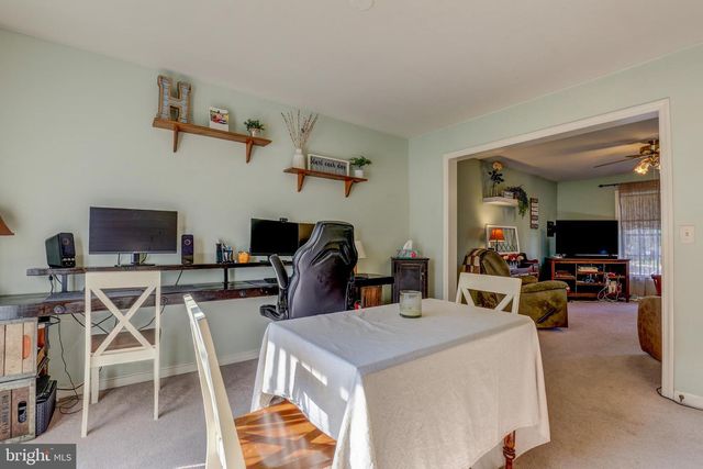 106 BATTENS CIR, Leola, PA 17540