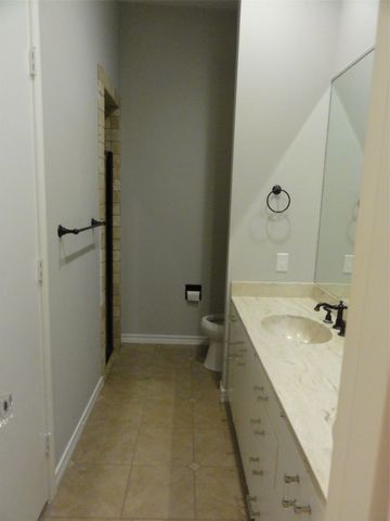 848 S Havenwood Lane S, Fort Worth, TX 76112