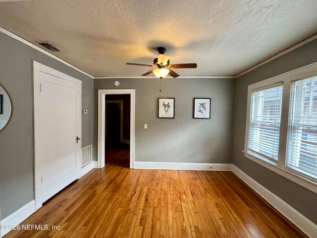 2325 MYRA Street 3, Jacksonville, FL 32204