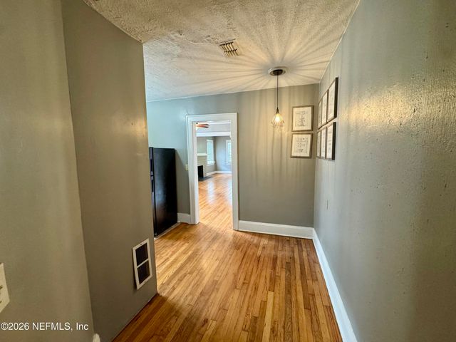 2325 MYRA Street 3, Jacksonville, FL 32204