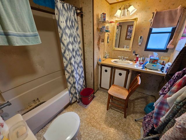 403 Cogswell Street, Williamstown, VT 05654