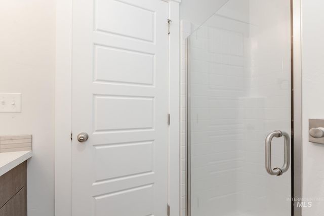 5407 S Memory Pl, Meridian, ID 83642