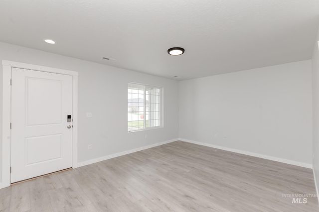 5407 S Memory Pl, Meridian, ID 83642
