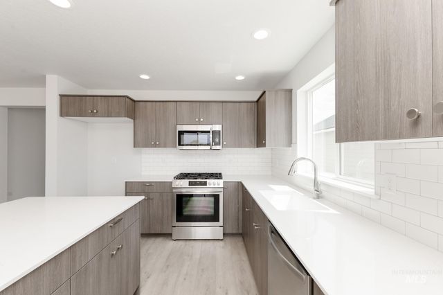 5407 S Memory Pl, Meridian, ID 83642
