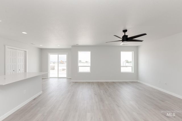 5407 S Memory Pl, Meridian, ID 83642