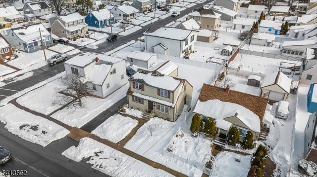 12 Mill St, Elmwood Park Boro, NJ 07407