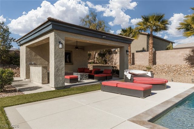 10320 Mystic Ledge Court, Las Vegas, NV 89149
