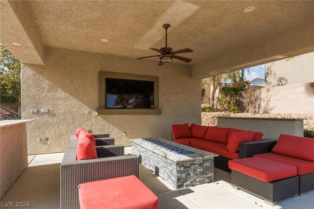 10320 Mystic Ledge Court, Las Vegas, NV 89149
