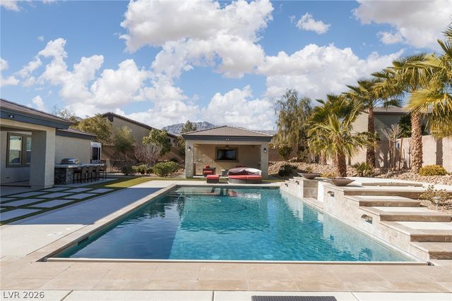 10320 Mystic Ledge Court, Las Vegas, NV 89149