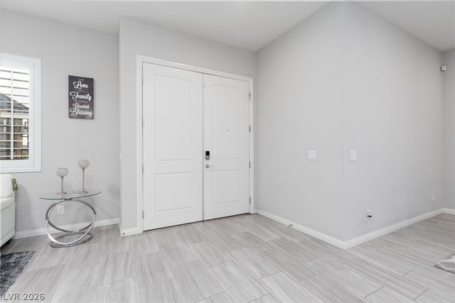 10320 Mystic Ledge Court, Las Vegas, NV 89149