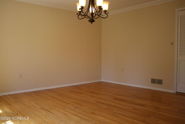 4 Vista Drive, Morganville, NJ 07751