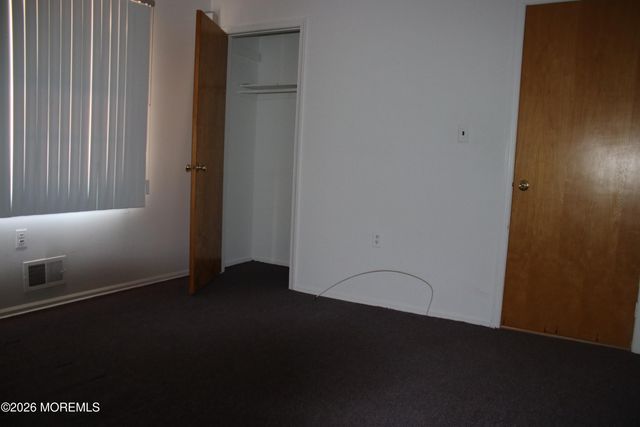 4 Vista Drive, Morganville, NJ 07751