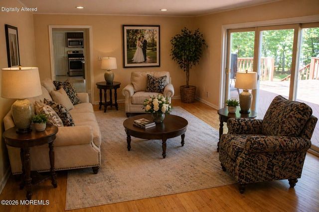 4 Vista Drive, Morganville, NJ 07751
