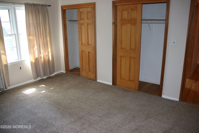 4 Vista Drive, Morganville, NJ 07751