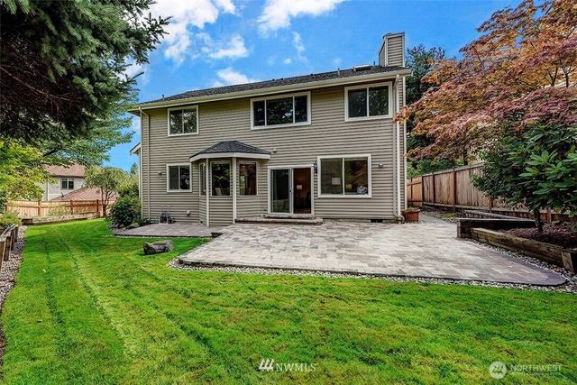 9132 NE 151st Street, Bothell, WA 98011