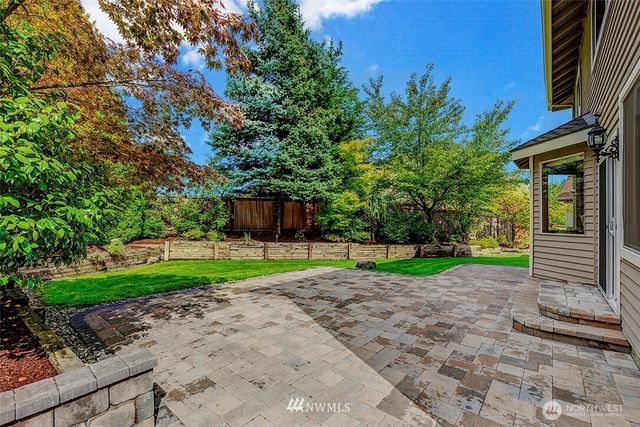 9132 NE 151st Street, Bothell, WA 98011