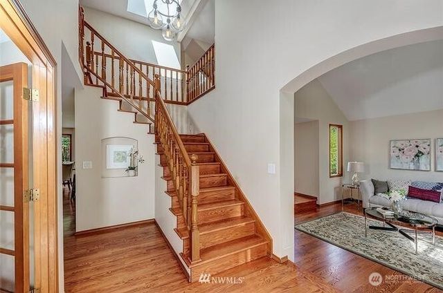 9132 NE 151st Street, Bothell, WA 98011