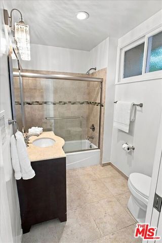 1423 Roscomare Road, Los Angeles, CA 90077