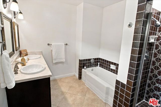 1423 Roscomare Road, Los Angeles, CA 90077
