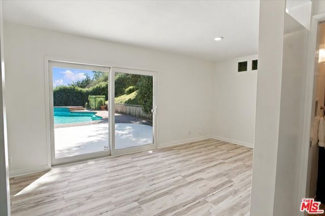 1423 Roscomare Road, Los Angeles, CA 90077