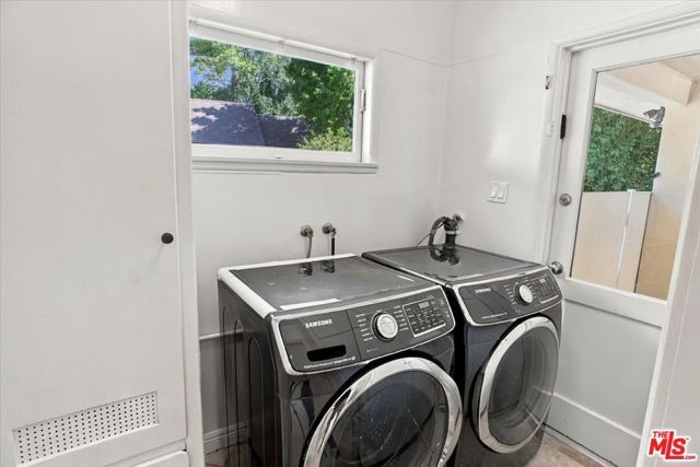 1423 Roscomare Road, Los Angeles, CA 90077