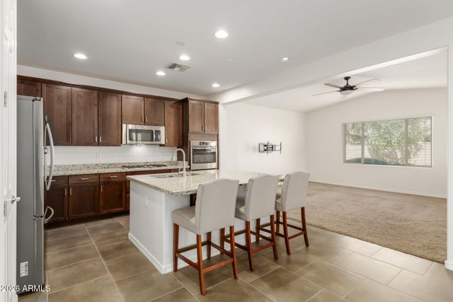 5429 S LUISENO Boulevard, Gilbert, AZ 85298