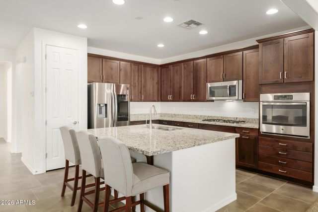 5429 S LUISENO Boulevard, Gilbert, AZ 85298