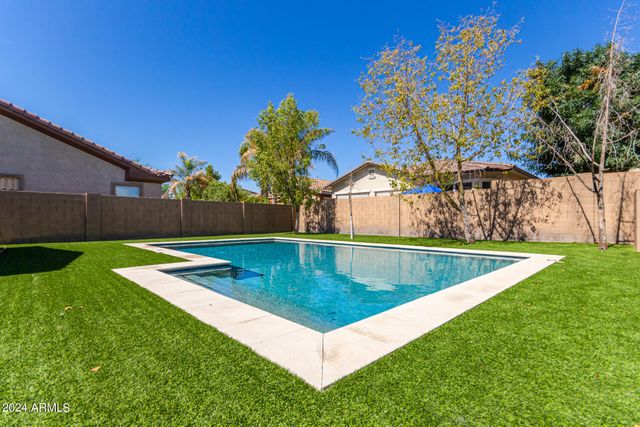 5429 S LUISENO Boulevard, Gilbert, AZ 85298