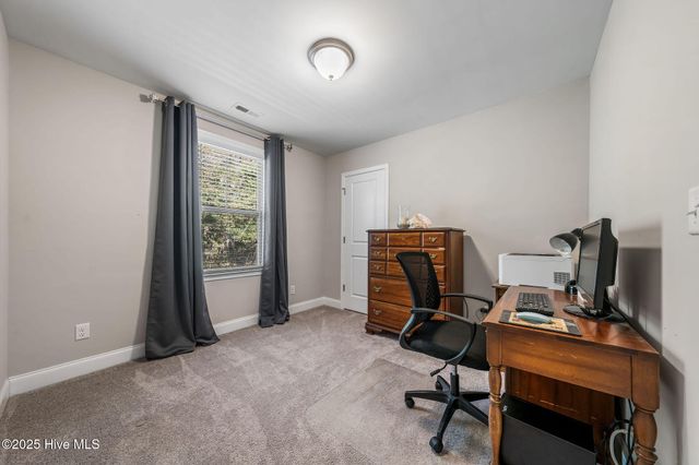 853 Lea Landing Drive, Wilmington, NC 28412