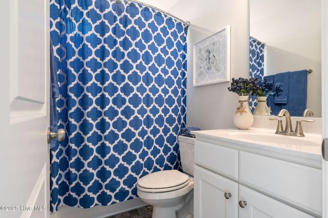 853 Lea Landing Drive, Wilmington, NC 28412