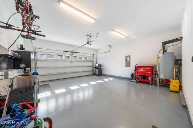 853 Lea Landing Drive, Wilmington, NC 28412