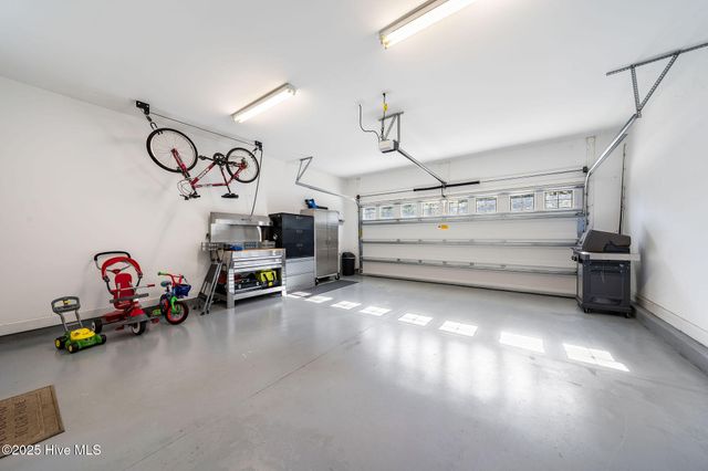 853 Lea Landing Drive, Wilmington, NC 28412