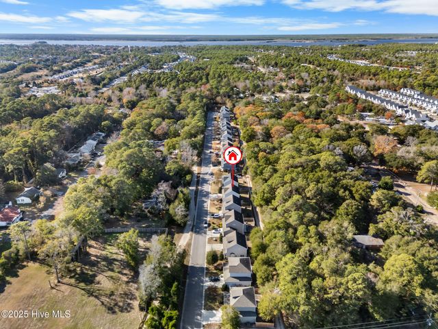 853 Lea Landing Drive, Wilmington, NC 28412
