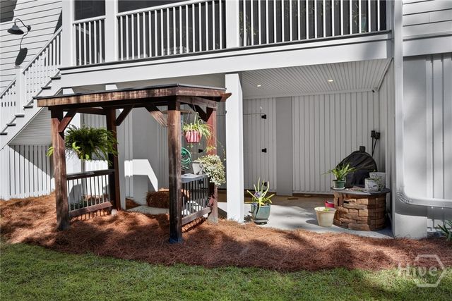 100 Natalie Court, Savannah, GA 31410
