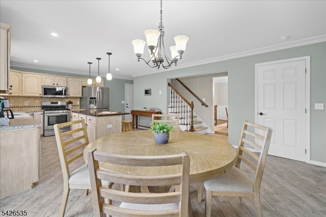 27 Shy Creek Rd, Alexandria Twp., NJ 08867