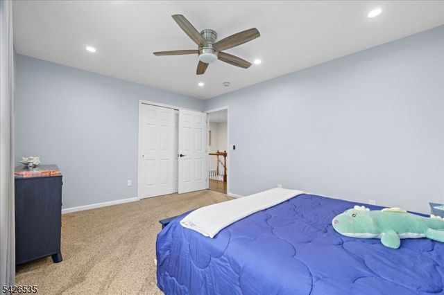 27 Shy Creek Rd, Alexandria Twp., NJ 08867