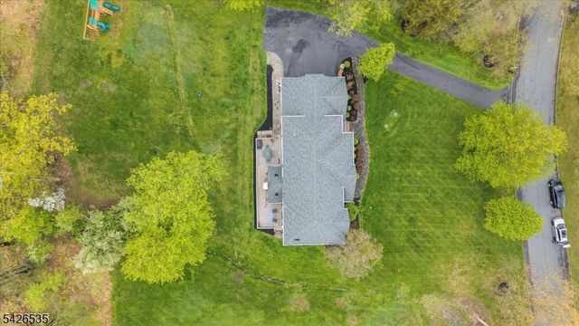 27 Shy Creek Rd, Alexandria Twp., NJ 08867
