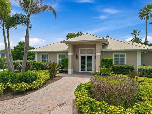 6265 33rd Manor, Vero Beach, FL 32966
