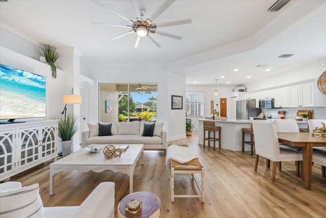 6265 33rd Manor, Vero Beach, FL 32966