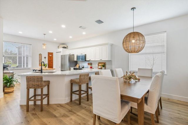 6265 33rd Manor, Vero Beach, FL 32966