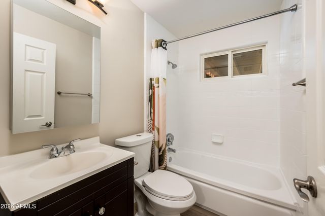 2111 W SOLANO Drive, Phoenix, AZ 85015