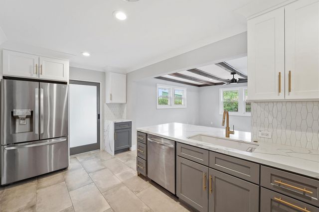 4614 Carleen Road, Houston, TX 77092