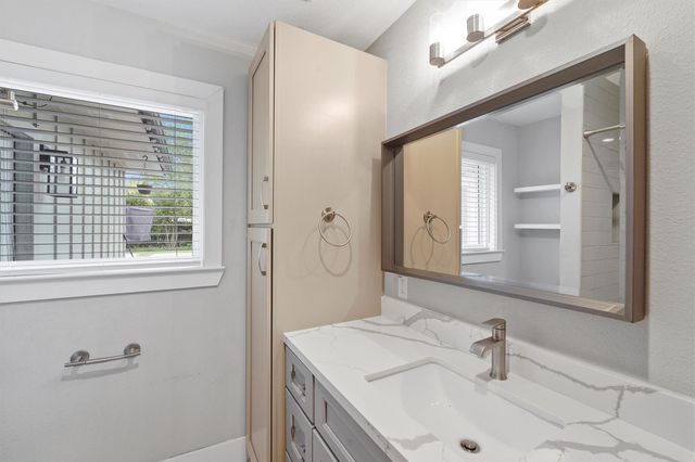 4614 Carleen Road, Houston, TX 77092