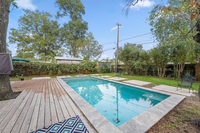 4614 Carleen Road, Houston, TX 77092