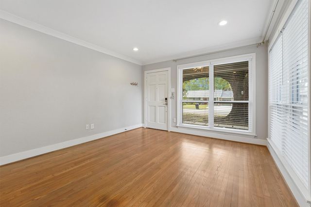 4614 Carleen Road, Houston, TX 77092
