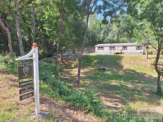 49 Spivey Mountain Road, Asheville, NC 28806