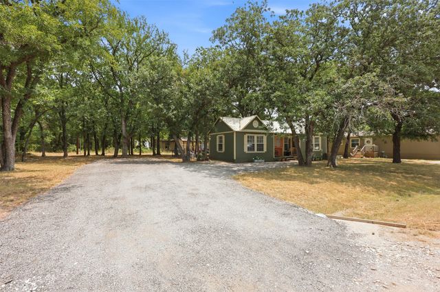 5727 Arkansas Trail, Granbury, TX 76048
