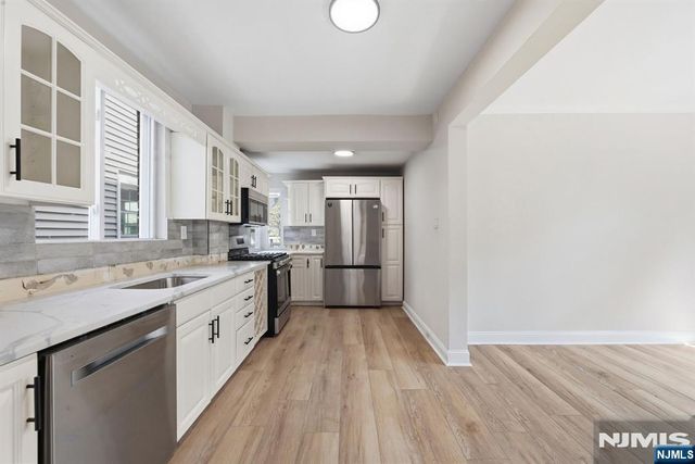 800 85th Street, North Bergen, NJ 07047