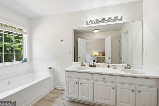 621 Teal Drive, Winder, GA 30680